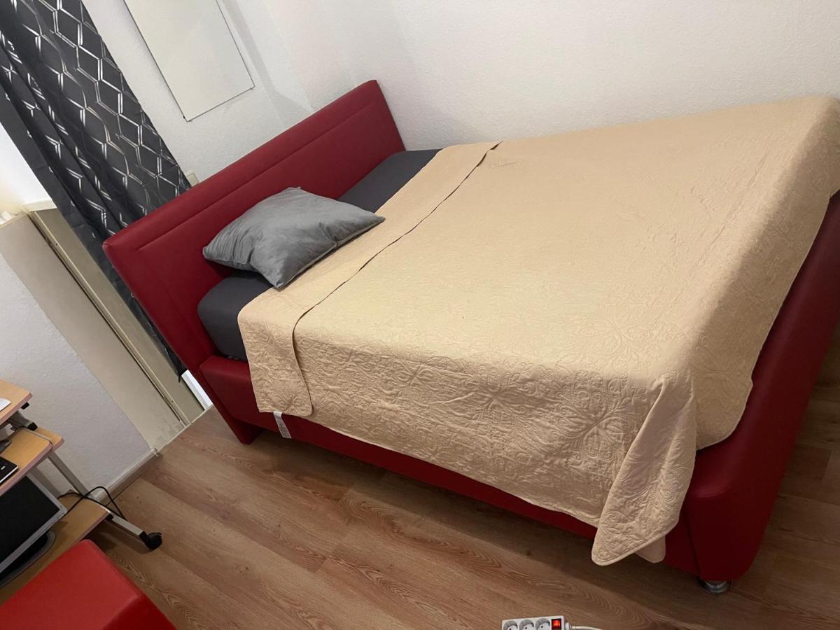 Appartement Entier A Trier Bagian luar foto